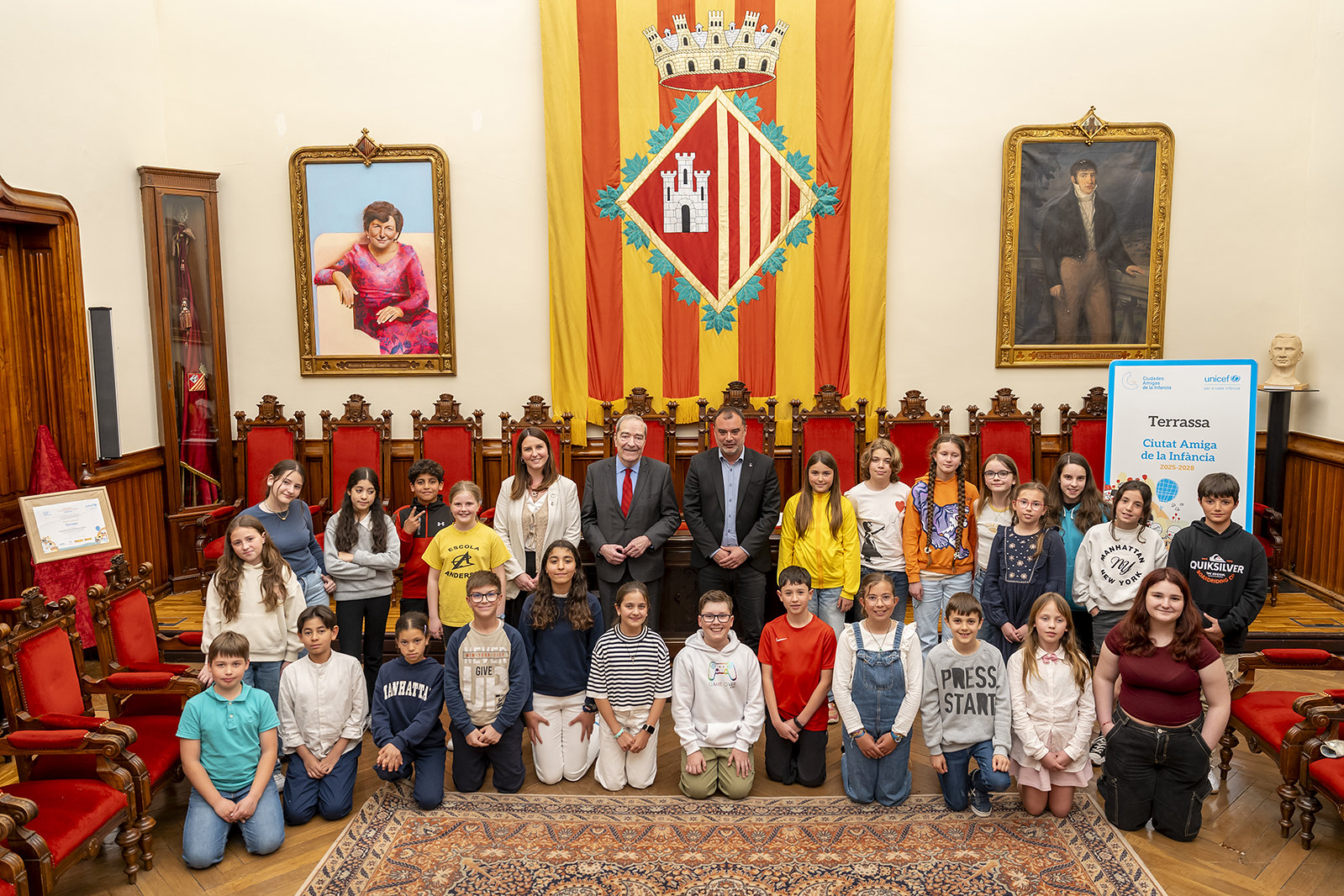 L'alcalde de Terrassa, Jordi Ballart, i el president d'UNICEF Comitè Catalunya, Jaume Lanaspa, han ratificat la signatura del conveni que reconeix Terrassa com a "Ciutat Amiga de la infància i adolescència"