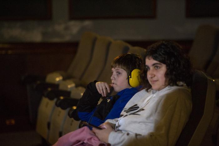 Espectadors d'una sessió de cinema del cicle hora blava Espectadors d'una sessió de cinema del cicle hora blava