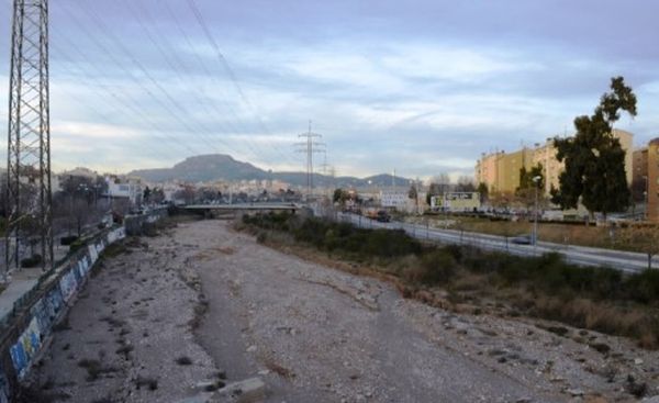 Riera de Les Arenes, a l'altura del barri de Sant Llorenç